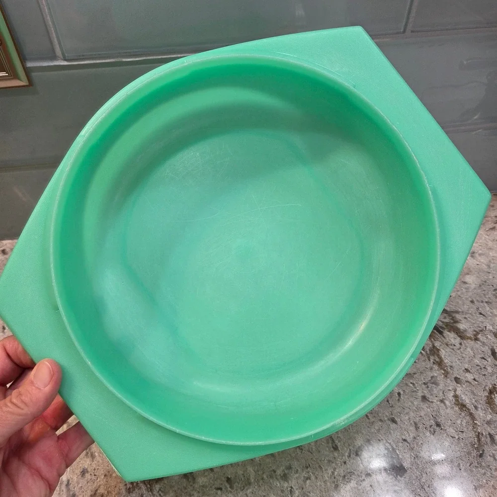 Tupperware Vintage Mint Green Grater Slicer Colander Bowl Lid Retro Kitchenware